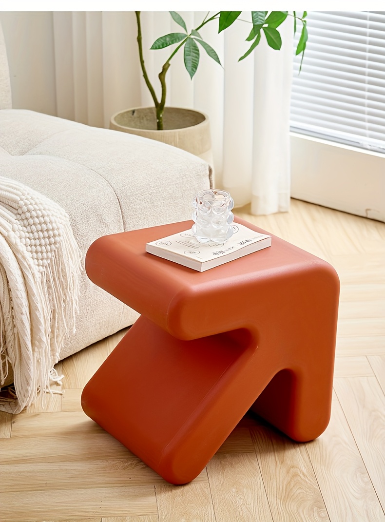 [Influencer Stool] Nordic Style Small Creative Arrow Stool | Influencer Home Use Doorstep Low Plastic Dressing Room Shoe Rack