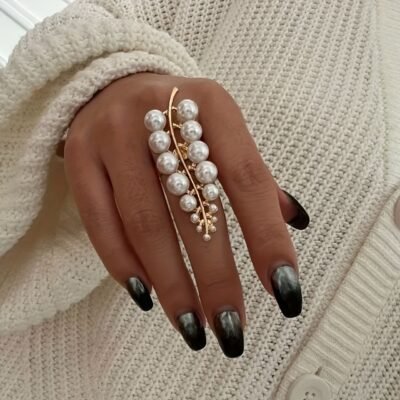 Elegant Long Imitation Pearl Leaf Ring – Golden-Toned Alloy with Imitation Imitation Pearl, Stylish Everyday & Party Jewelry for Women