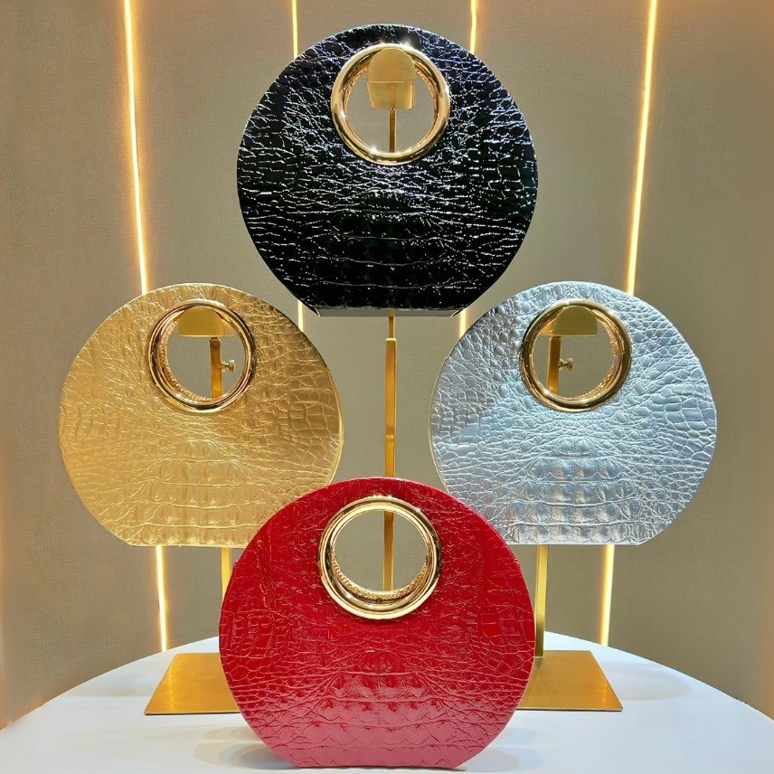 Women'S Elegant Evening Clutch - Luxury Handbag with Detachable Chain Strap, Zipper Closure, Magnetic Closure, Synthetic Handbag for Weddings, Parties, Formal Events - Elegant Women'S Designer Purse, Party Accessory, Geometric Pattern - Image 3